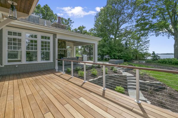 Deck Service in Palmdale
