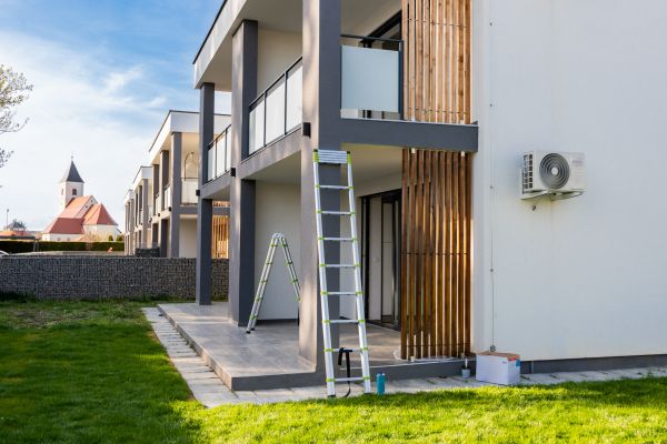 Cost of Leaking Balcony Repair in Palmdale