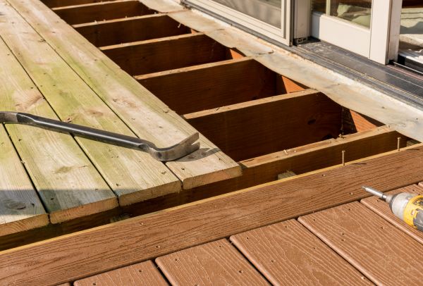 Cost of Old Deck Repair in Palmdale
