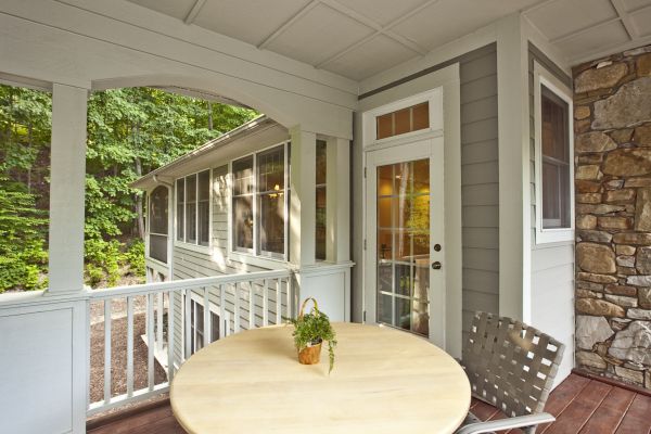 Cost of Covered Porch Installation in Palmdale