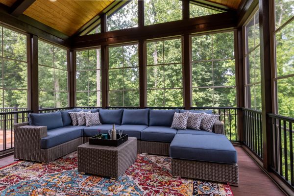 Cost of Enclosed Deck Installation in Palmdale