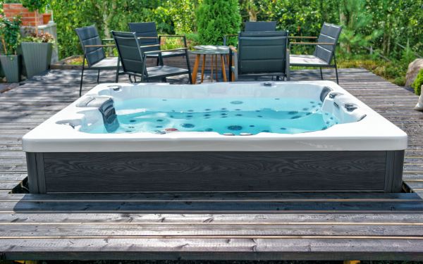 Cost of Spa Deck Remodeling in Palmdale